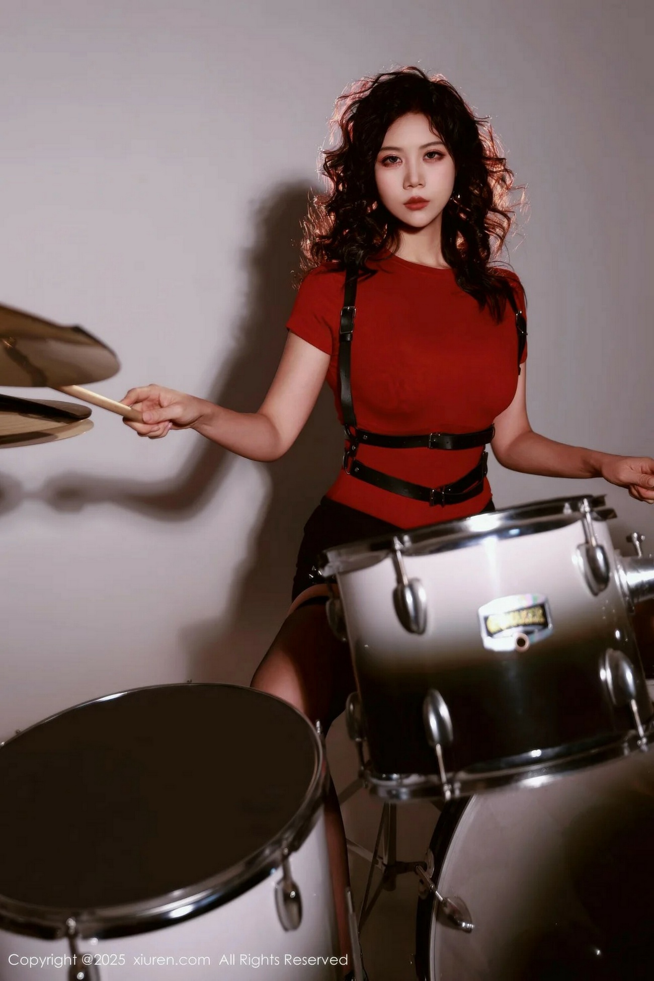 【XIUREN秀人网】2025.12.04Vol.11066 玫瑰我爱你完整版无水印写真【85P】