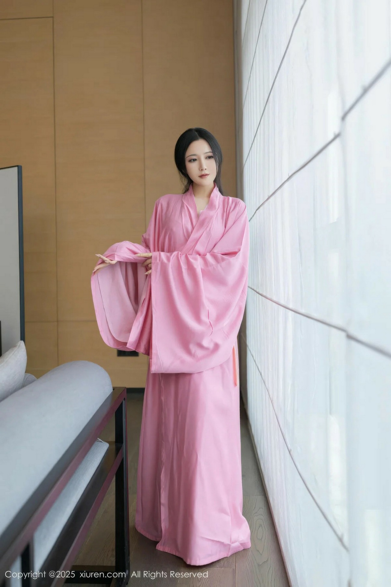 【XIUREN秀人網】2025.11.28 Vol.11049 魚子醬Fish 完整版無水印寫真【82P】 