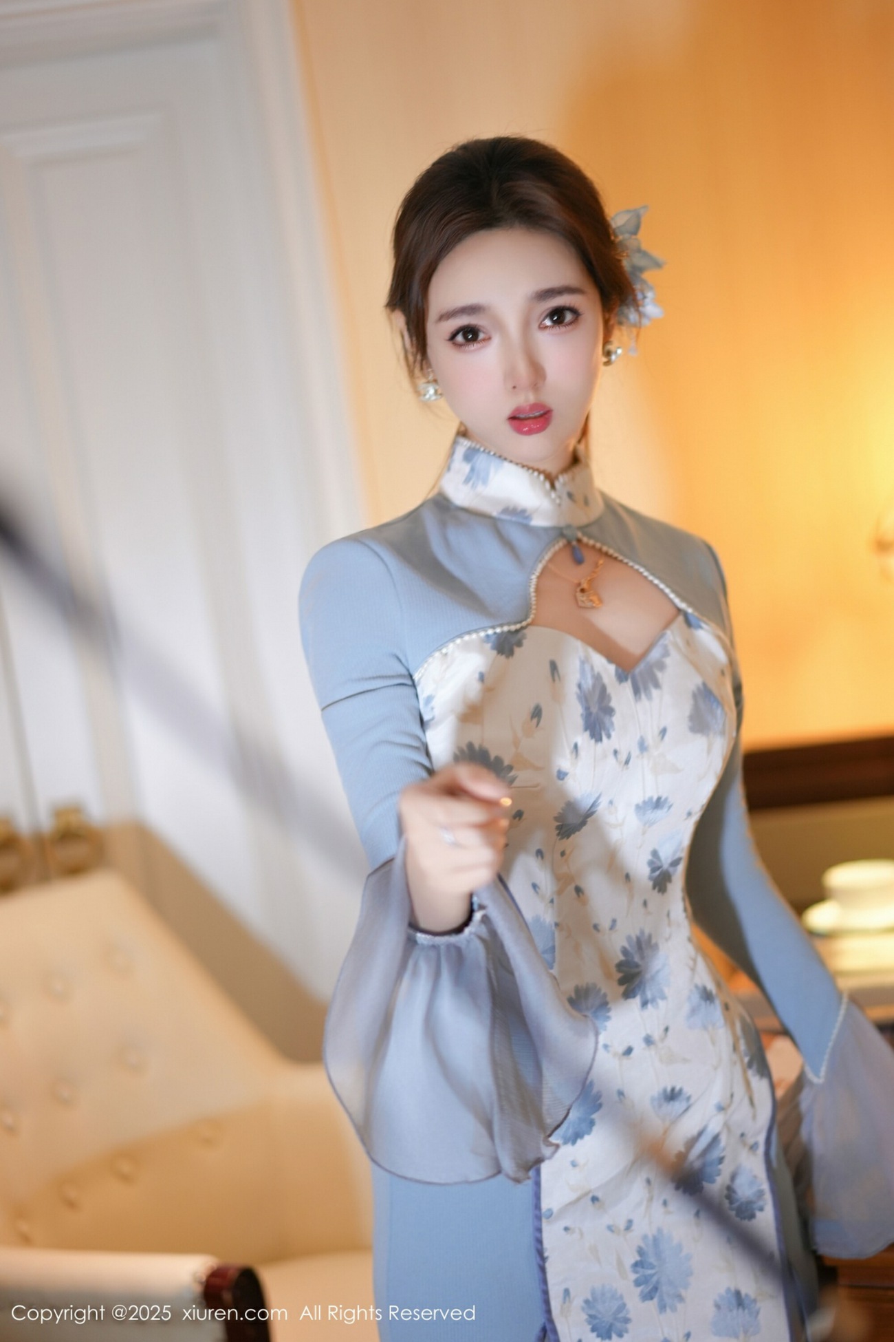 【XIUREN秀人網】2025.11.26 Vol.11033 Twins-桃桃 完整版無水印寫真【80P】 