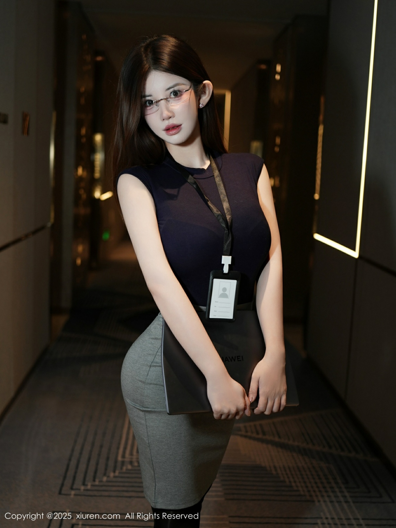 【XIUREN秀人網】2025.11.24 Vol.11023 蘇甜橙子 完整版無水印寫真【55P】 