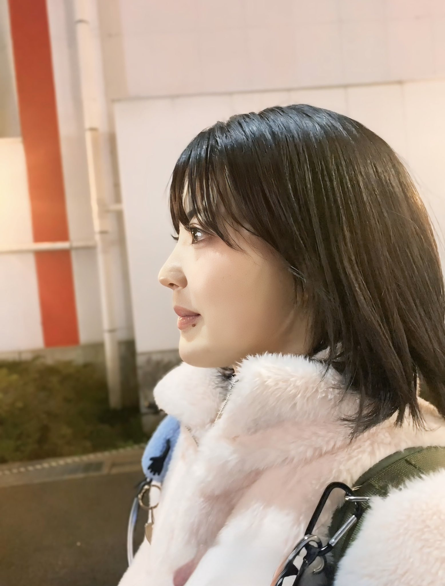 明年春天即将出道的潜力新人！她的侧脸公开！