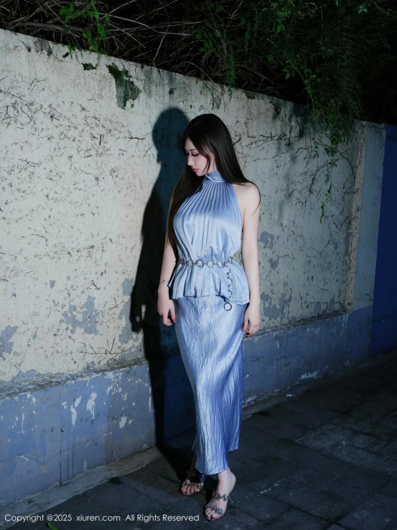 【XIUREN秀人网】2025.12.25Vol.11153 蕾蕾醒了没完整版无水印写真【77P】