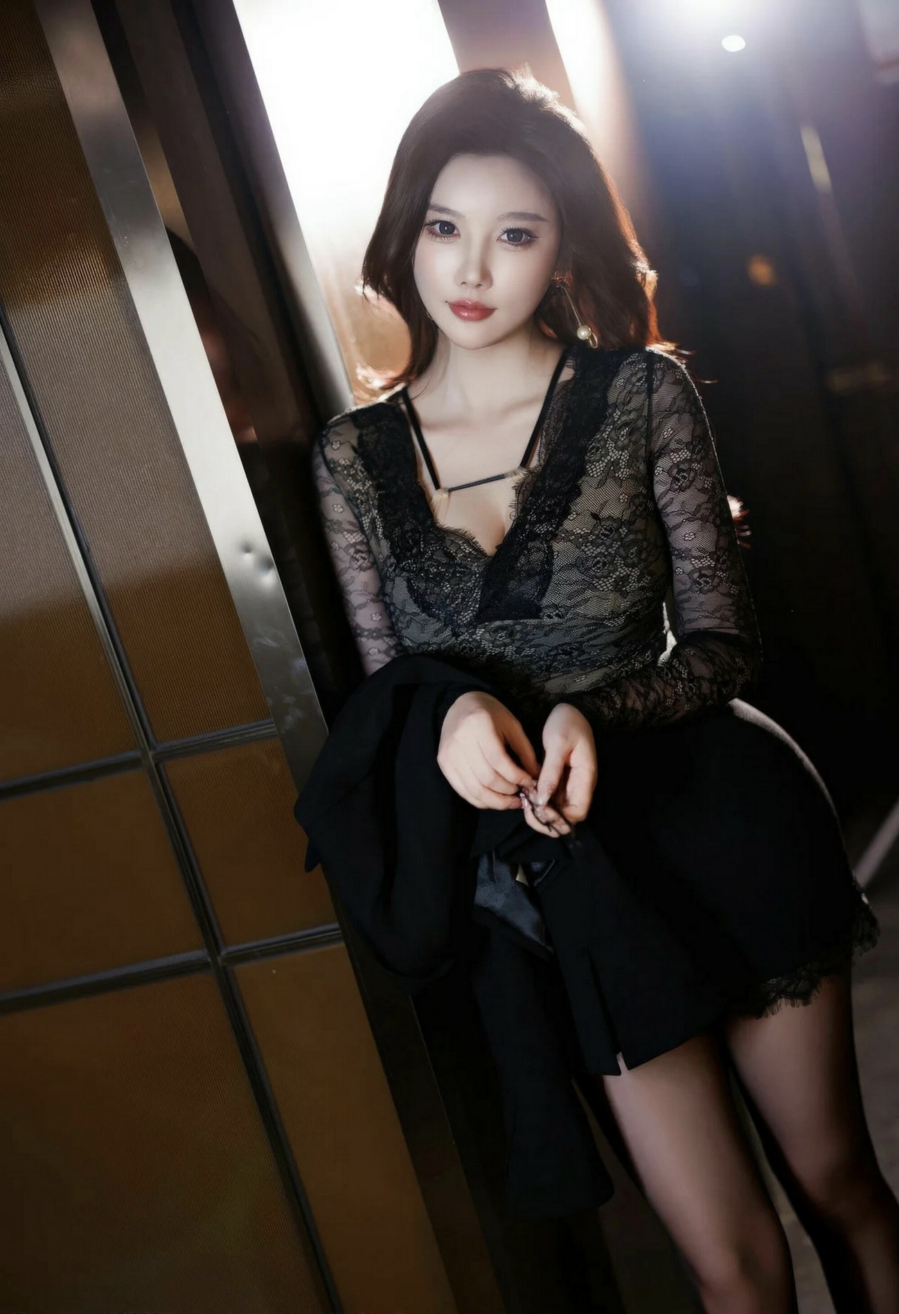 【XIUREN秀人网】2025.11.26Vol.11035 CHENCHEN. 杨晨晨完整版无水印写真【81P】